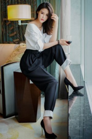 男仆库洛